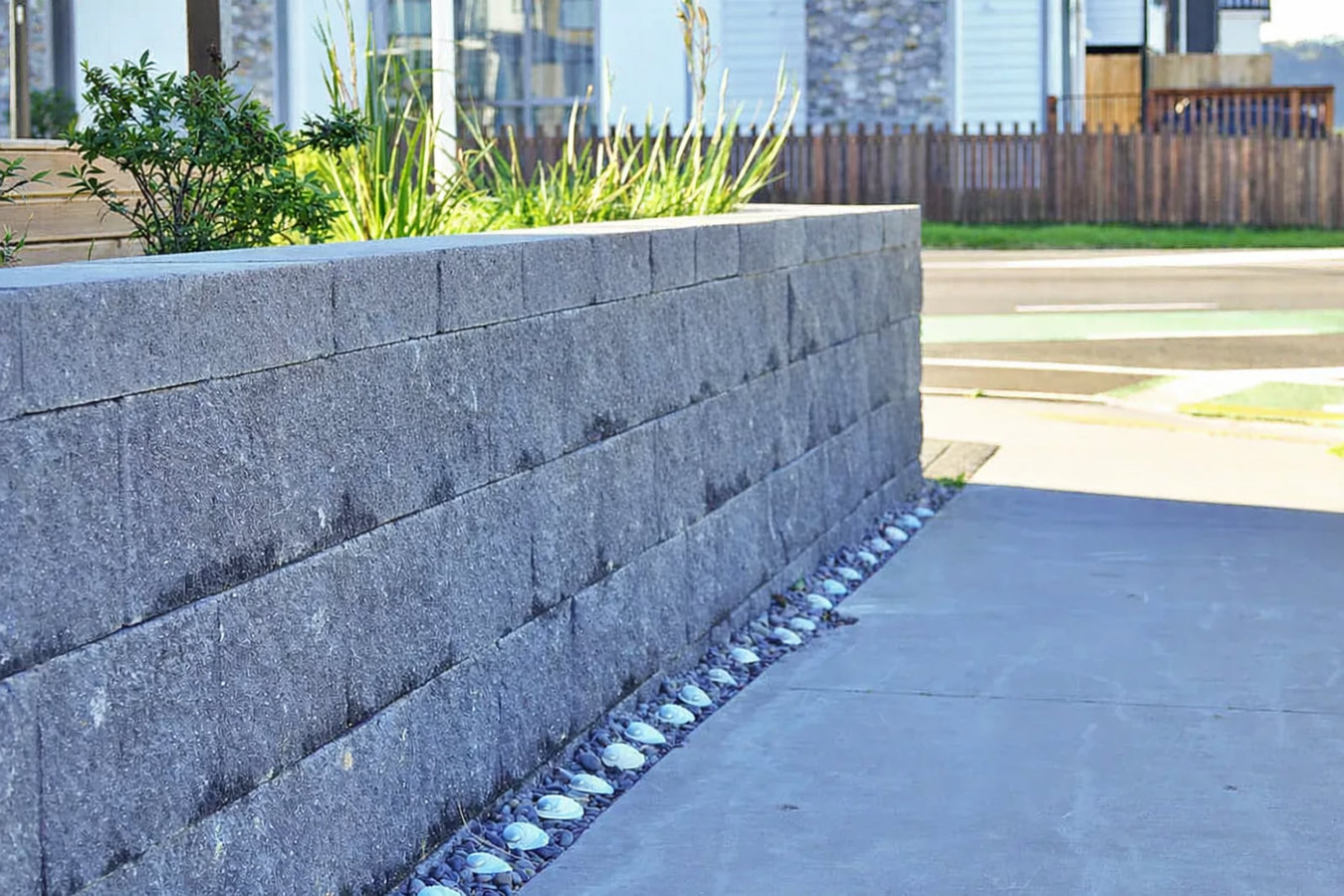 Concrete retaining walls in Miami Gardens, FL