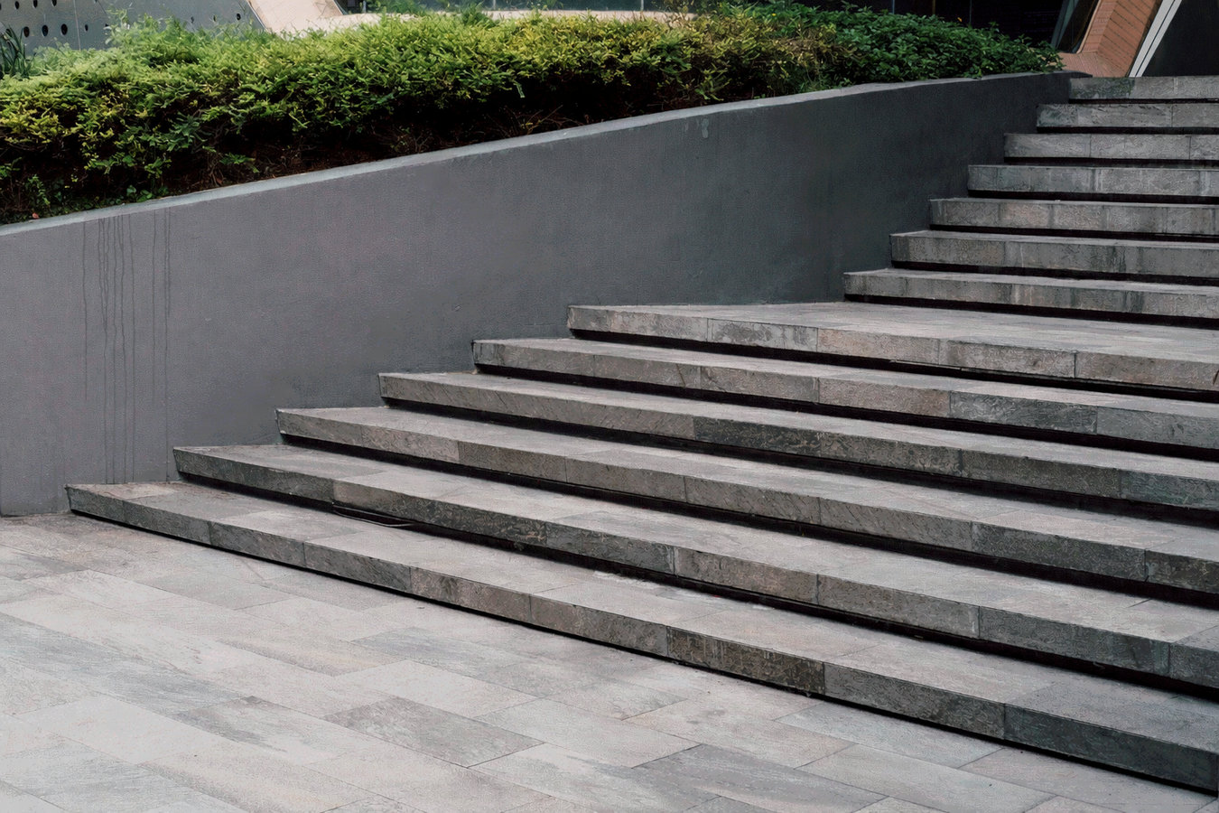 Concrete steps construction in Miami Gardens, FL