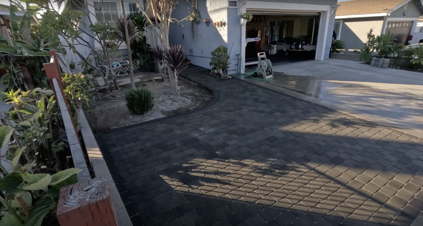 Concrete driveway installation in Miami Gardens FL